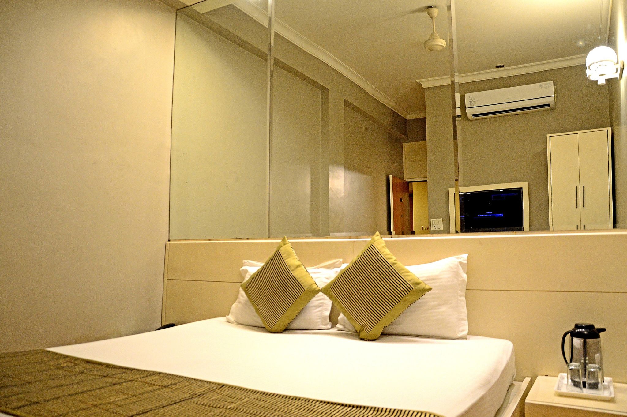 Hotel Ajanta Standard Twin Room 10