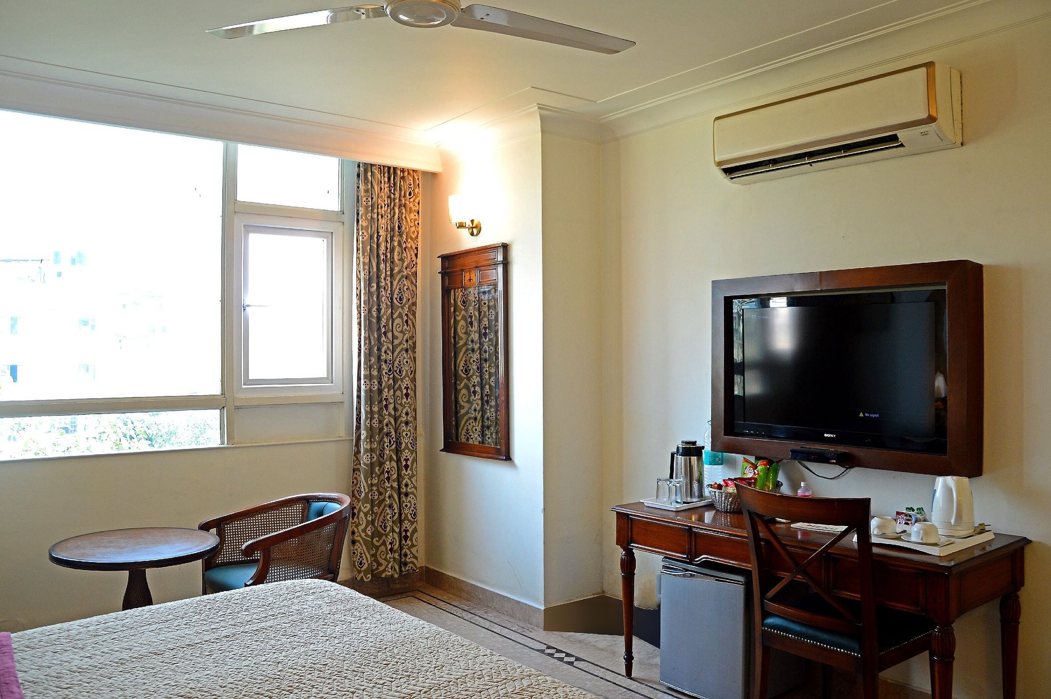 Superior Room with Airport Pickup