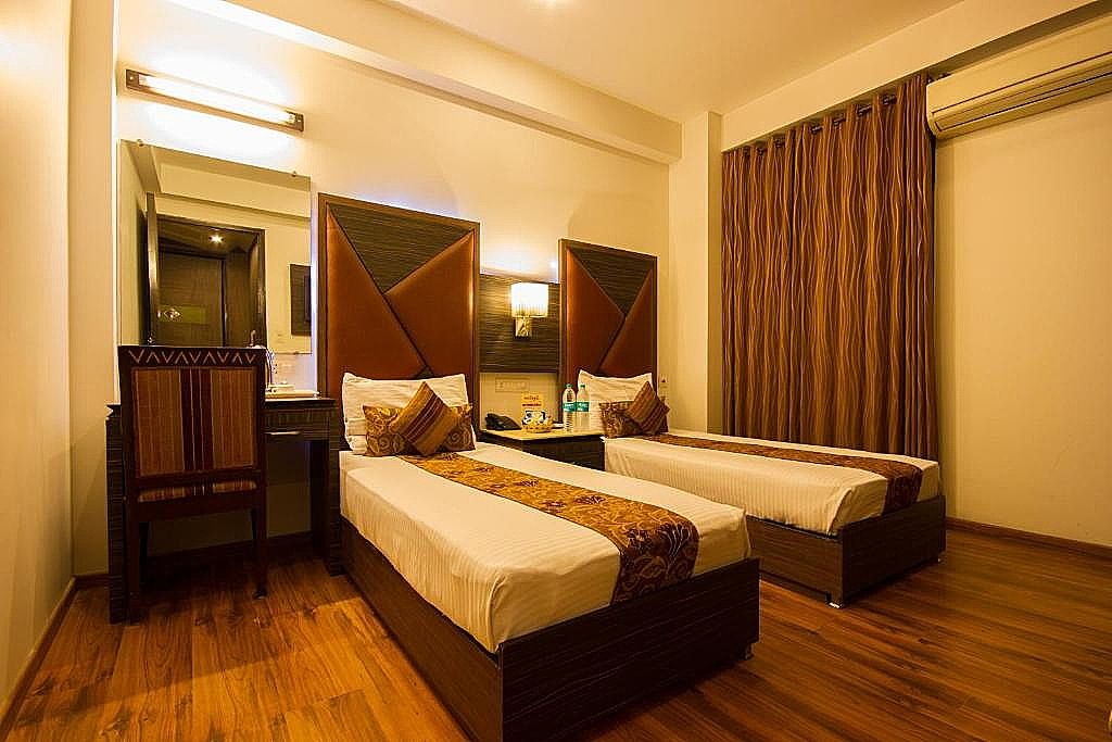 Hotel Sunstar Heights Compact Room 12