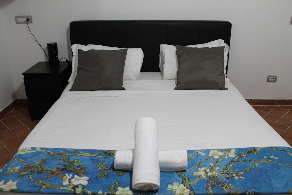 Relais Arco della Pace Triple Room (Triple) 9