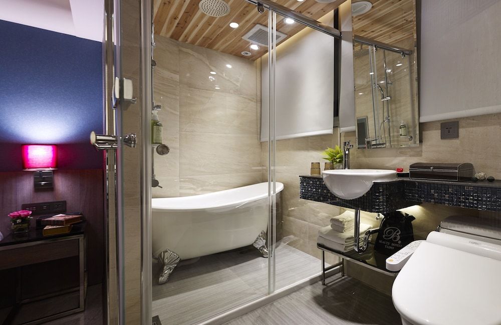 undefined Taipei Hotel Bfun 7