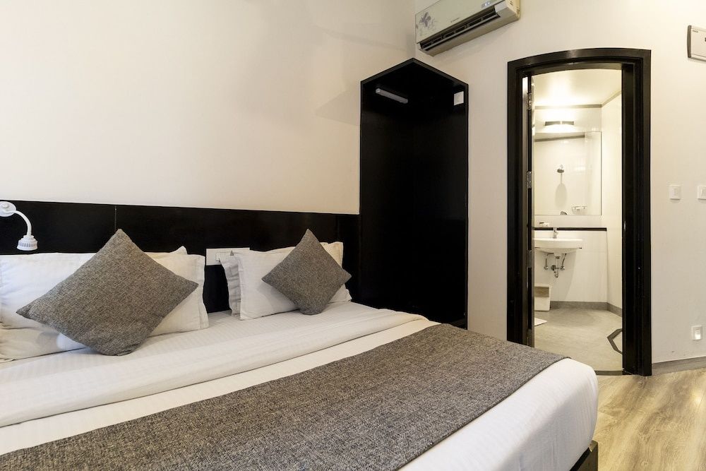 The Saneer Standard Room, 1 Double Bed 3