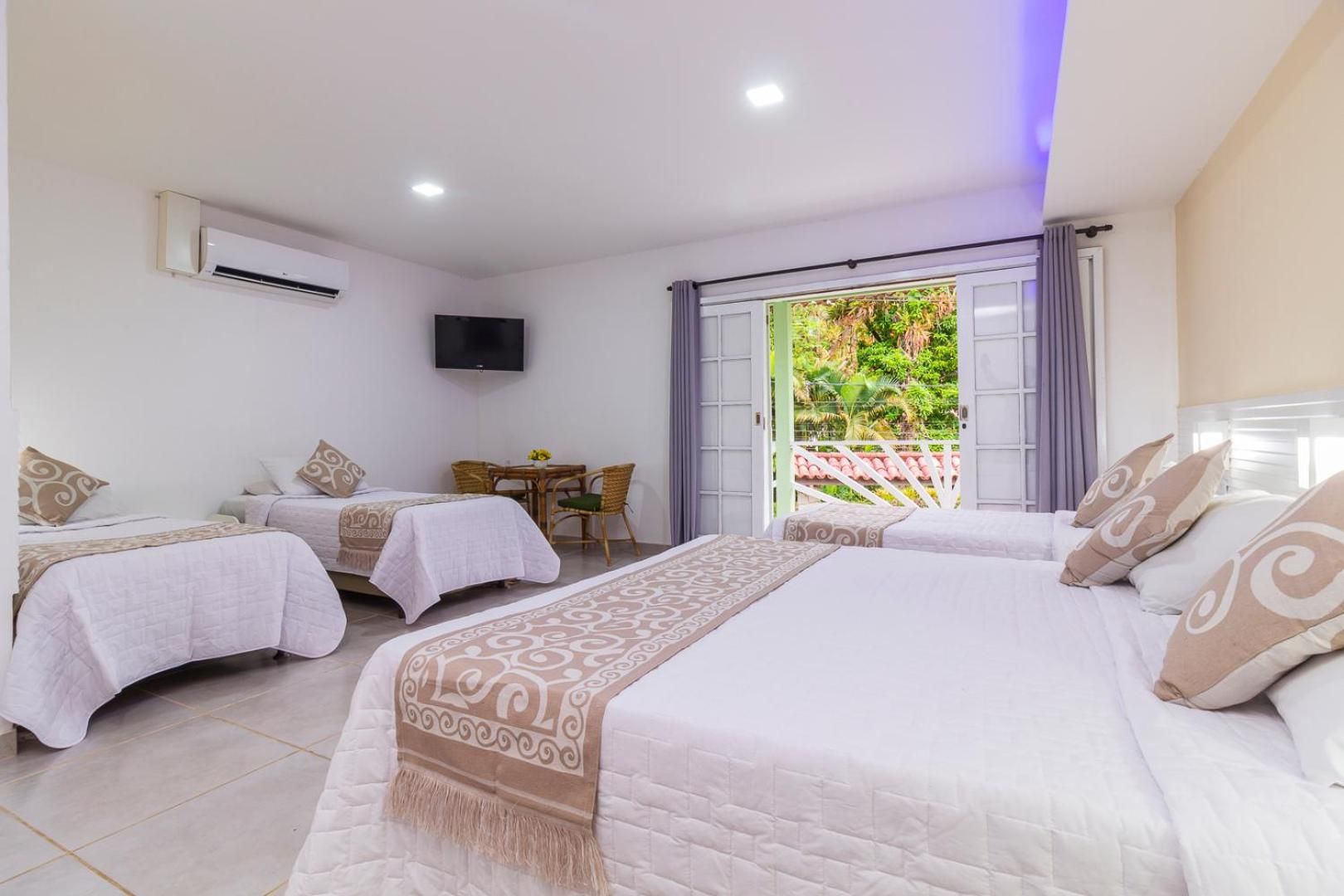 Pousada Daleste Standard Family Room 2