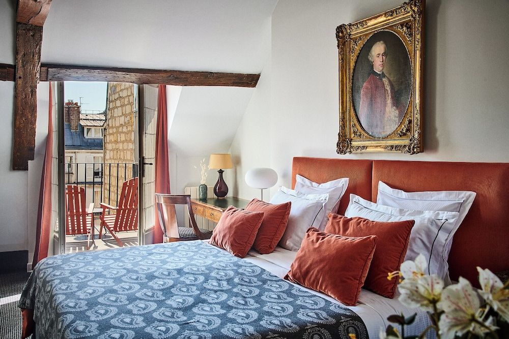 undefined Hôtel d'Orsay 8