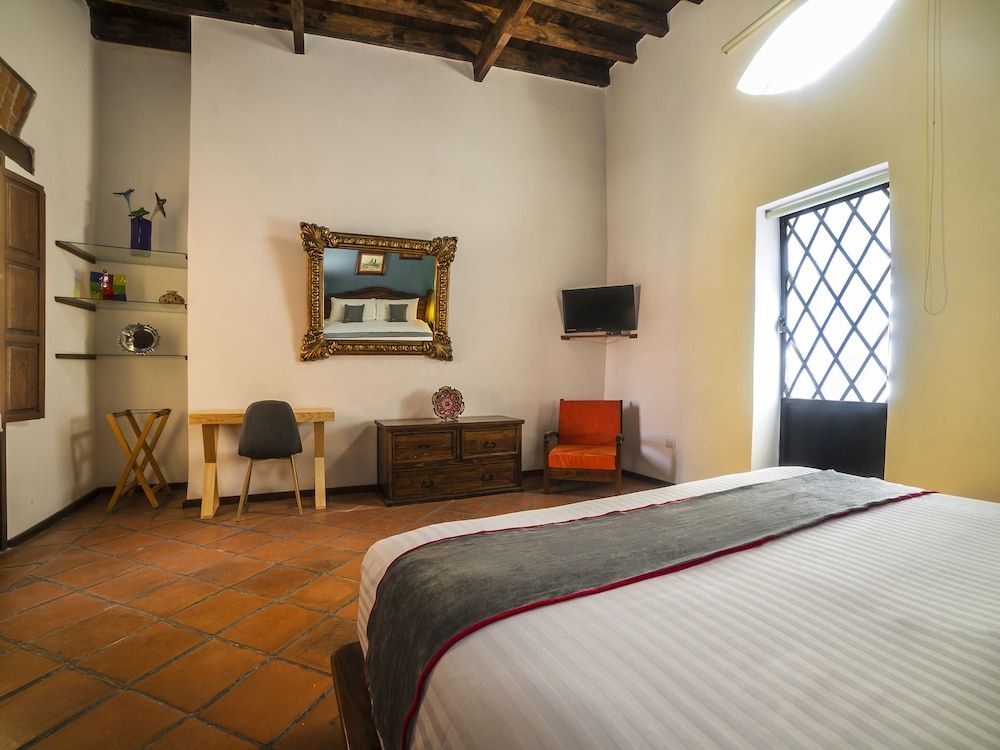 Collection O Al otro lado del rio, Puebla Superior Room 3