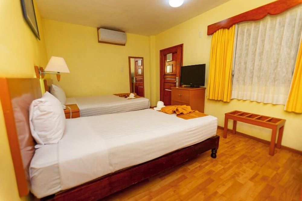 Hotel Madan Cardenas Executive Double Room 2
