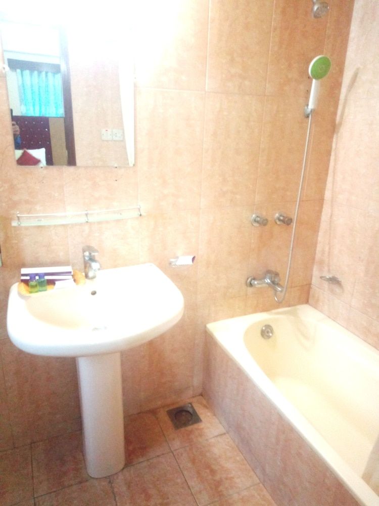 Hotel Lake View Plaza Executive Twin Room, 1 Bedroom, Lake View, Lakeside 7