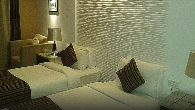 Abaam Hotel Emerald room 2