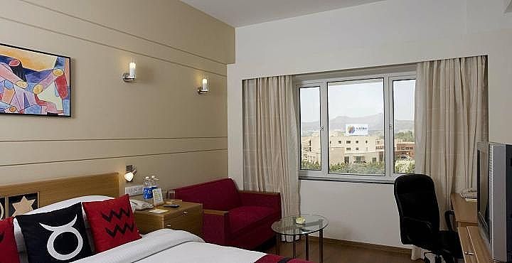 Lemon Tree Hotel, Hinjawadi , Pune Deluxe Room 19