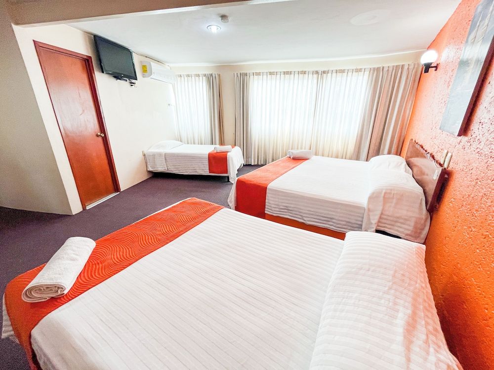 Hotel U Xul Kah Family Room 4