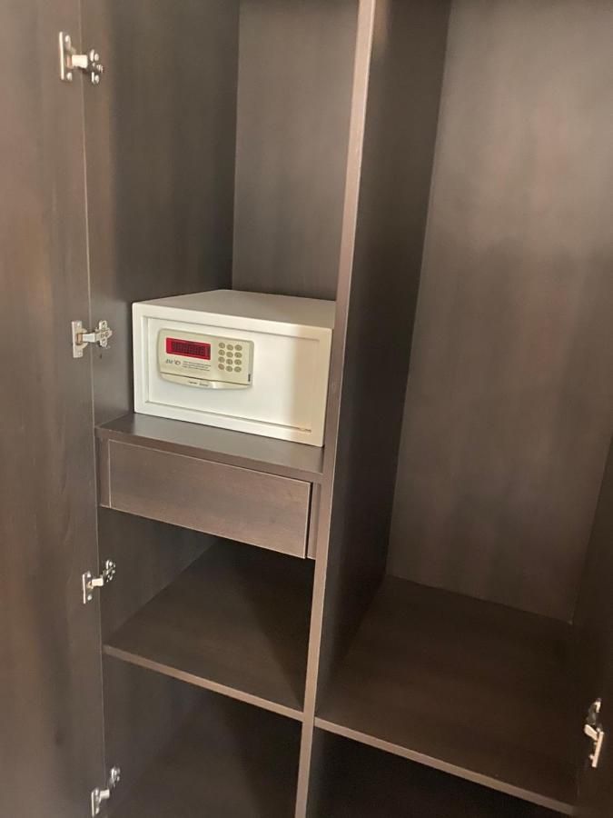 Hotel Mumbai House Airoli, Navi Mumbai Premium 15