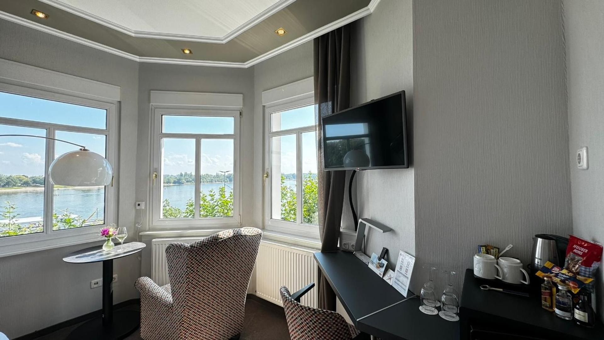 Rhein-Hotel Nierstein Standard Single Room 3