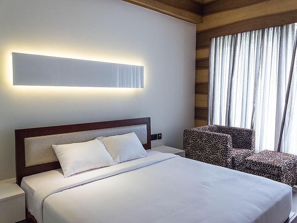 Diana Heights Luxury Hotel Executive Room