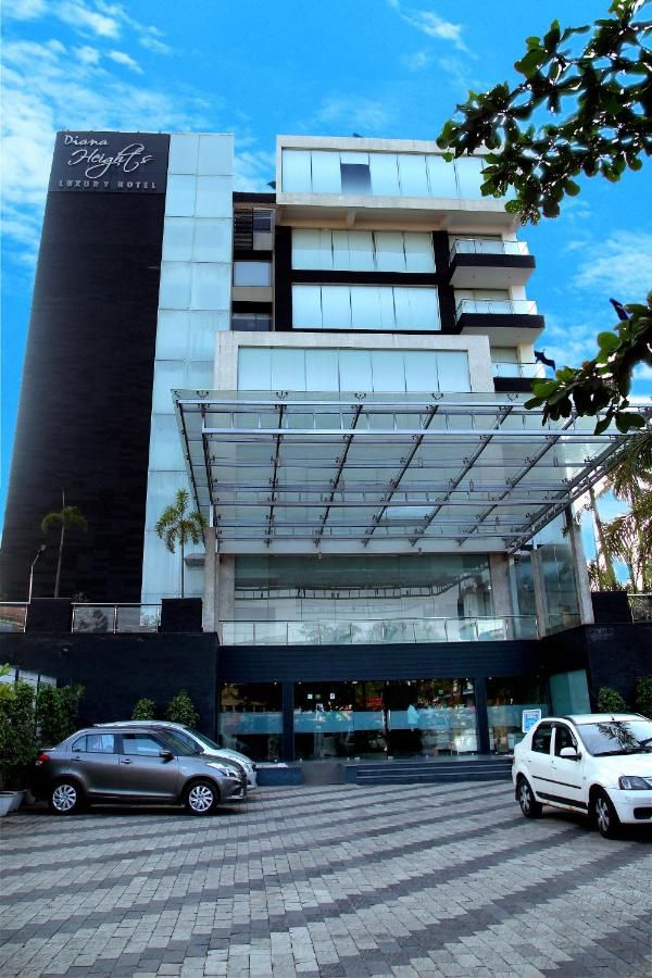 undefined Diana Heights Luxury Hotel 8