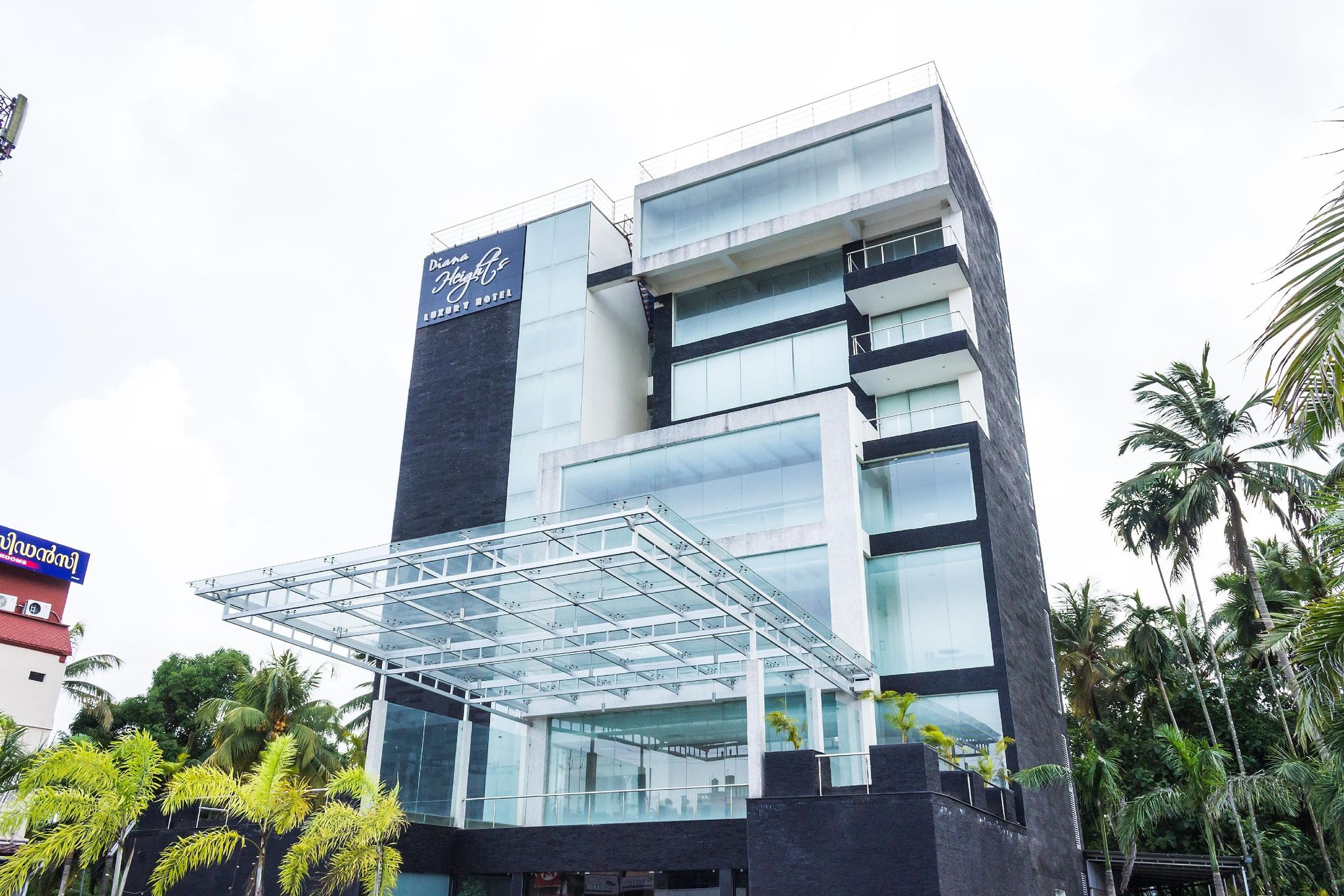 undefined Diana Heights Luxury Hotel 10
