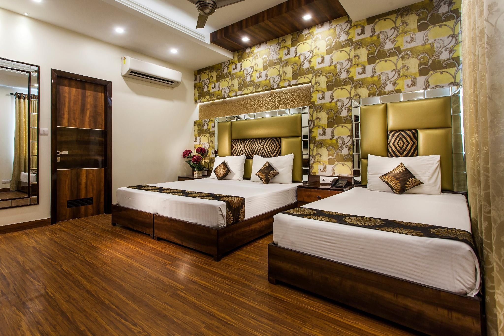 Superior Triple Room