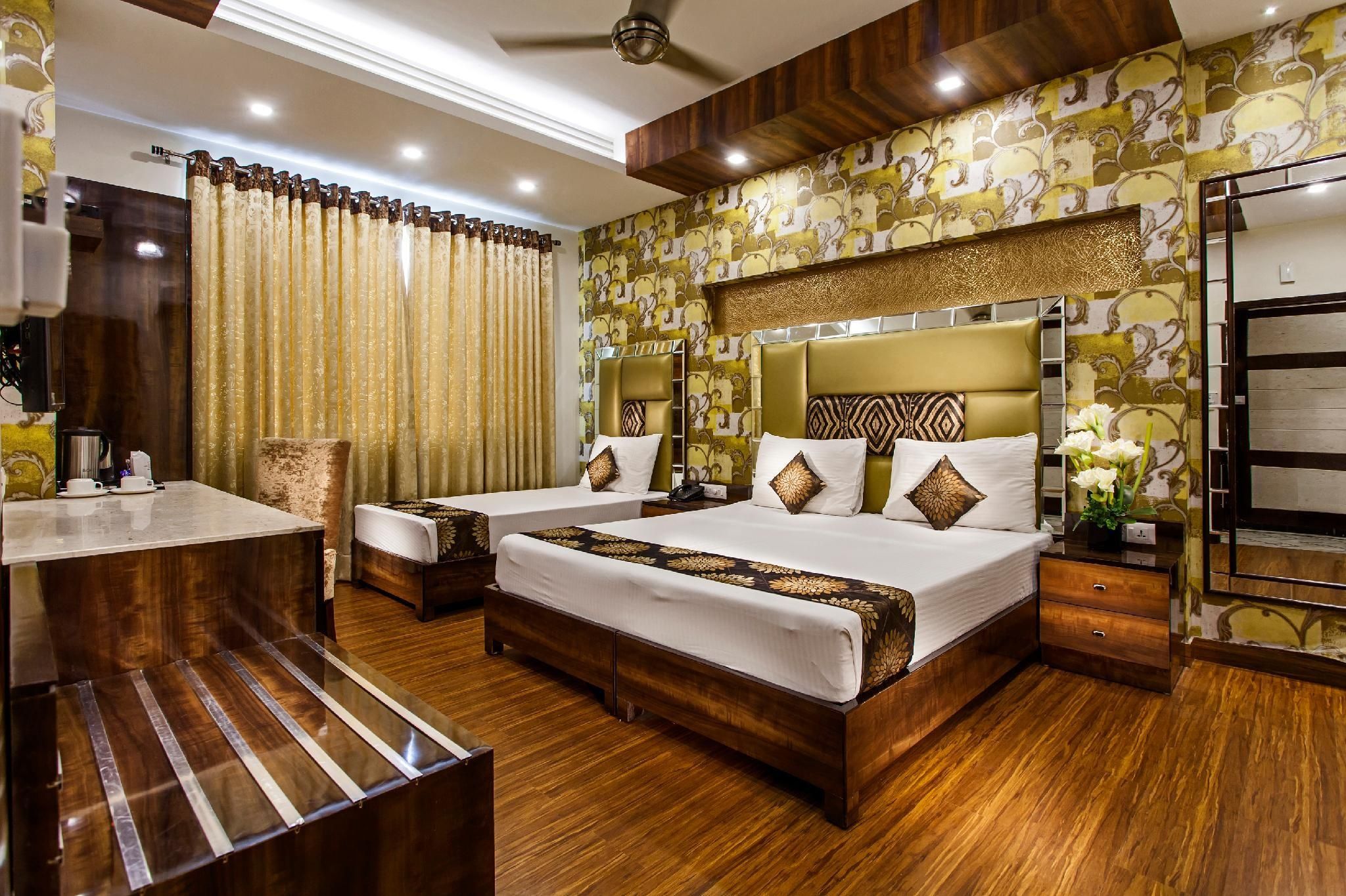 Superior Triple Room
