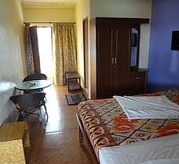 Deluxe Non AC
