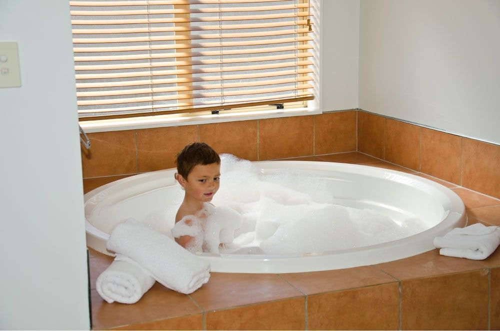 Beach Front Motel Napier Studio Apartment (No Ocean View) 3