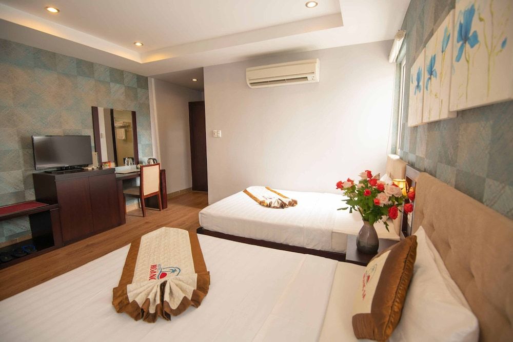 Hoang Sa Hotel
