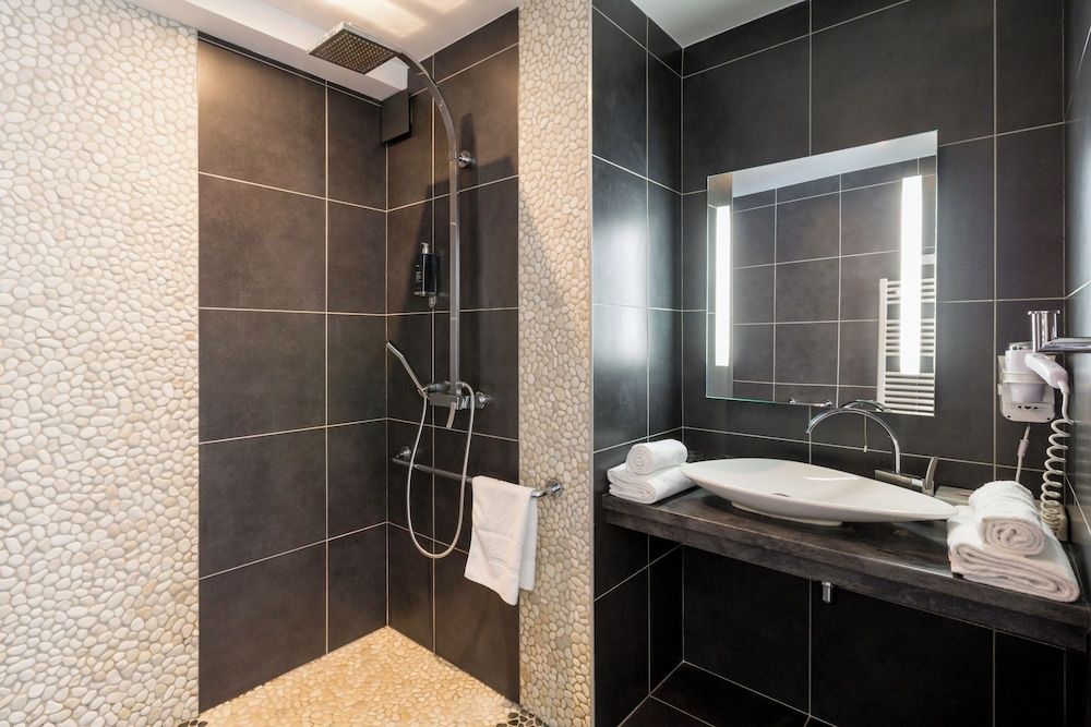 Hôtel Kemaris Comfort Room 3