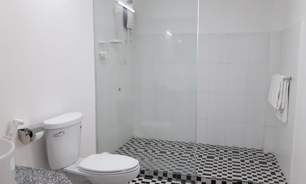 The Flora Boutique Hotel Superior Twin Room 5