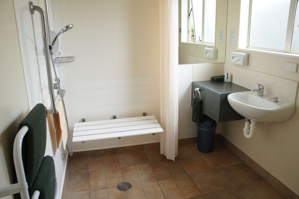 Bks Egmont Motor Lodge Double Room, Multiple Beds, Accessible 4