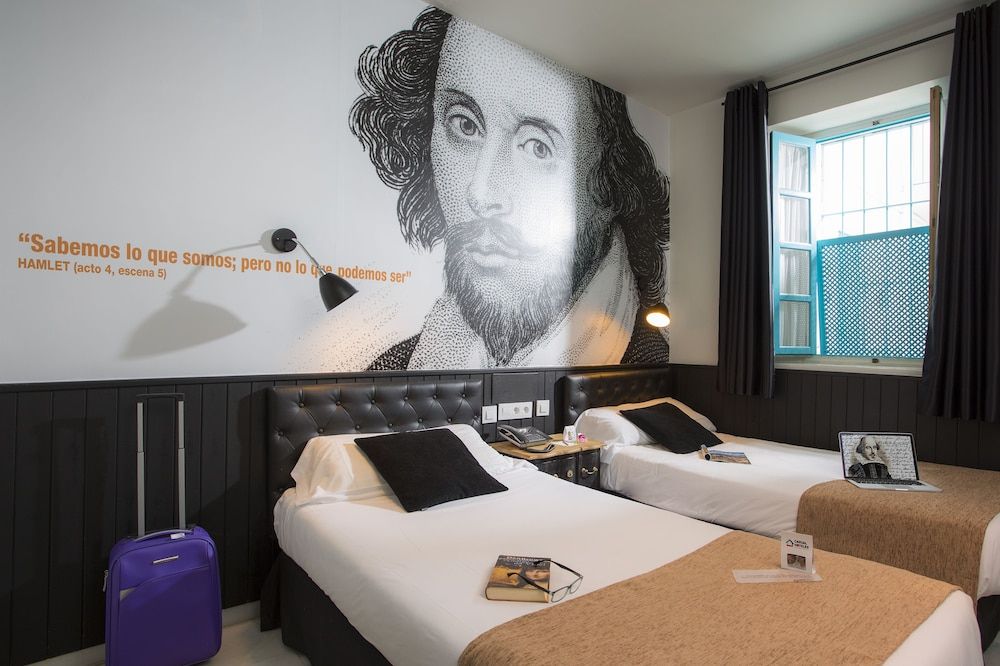 undefined Casual de las Letras Sevilla Hotel 2