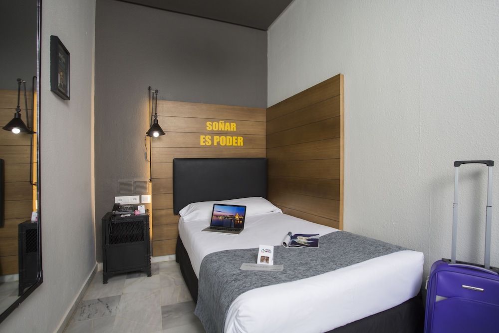 undefined Casual de las Letras Sevilla Hotel 3