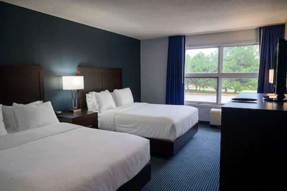 Room, 2 Queen Beds, Non Smoking