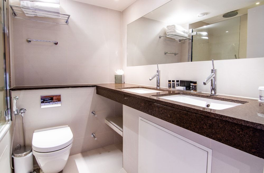 undefined Blakemore Hyde Park 5