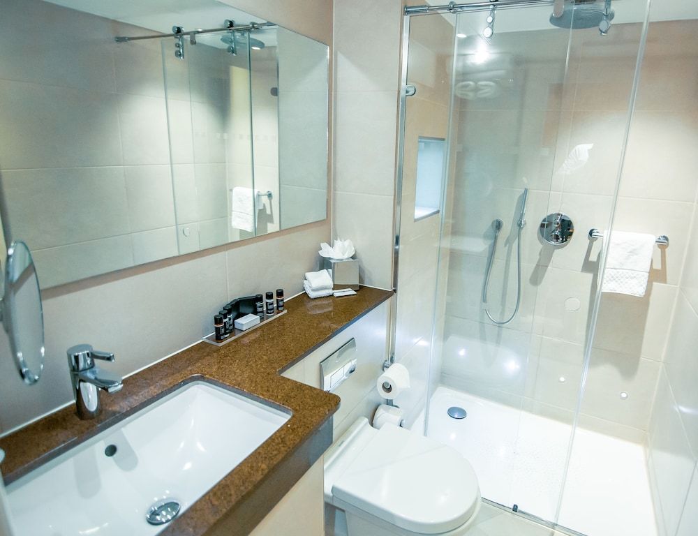 undefined Blakemore Hyde Park 10