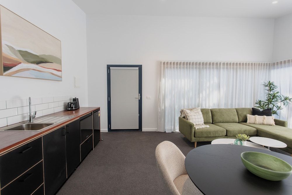 Yarra Valley Grand Hotel Premium Apartment, 1 Bedroom 8