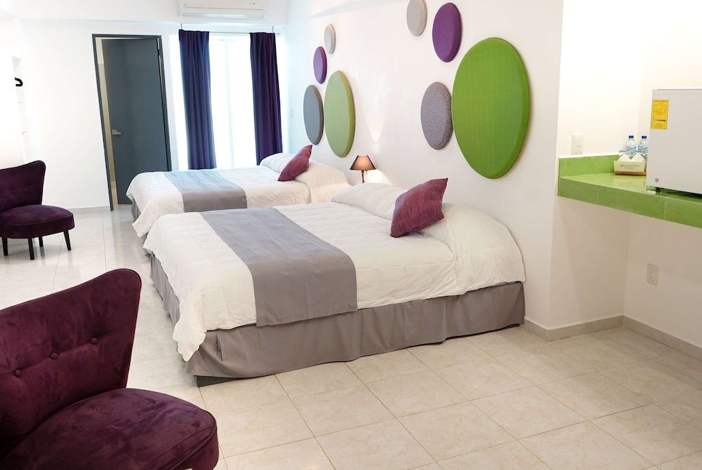 Suite, Multiple Beds, Non Smoking