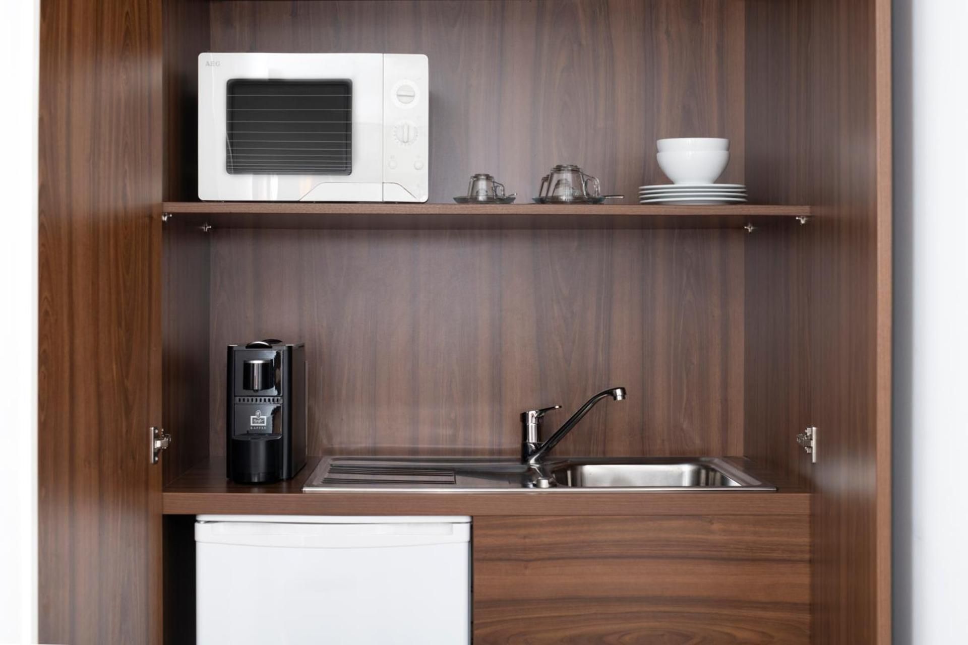 Standard apartment with 1 king bed