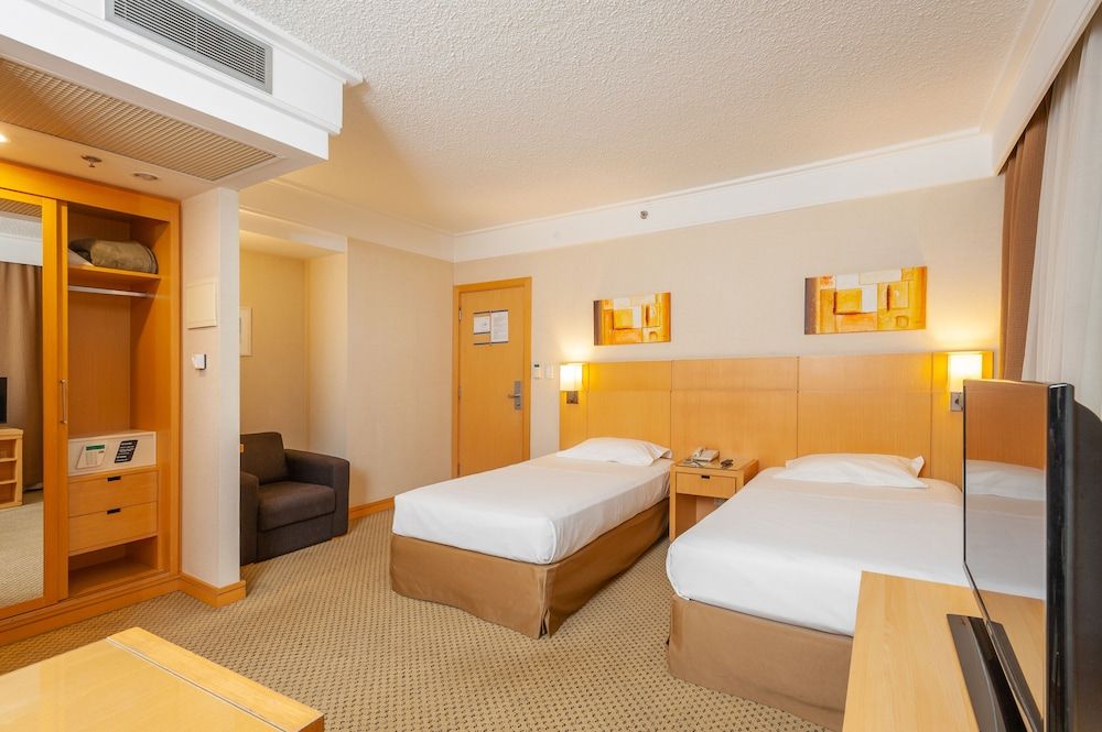 Deluxe Room, 2 Twin Beds