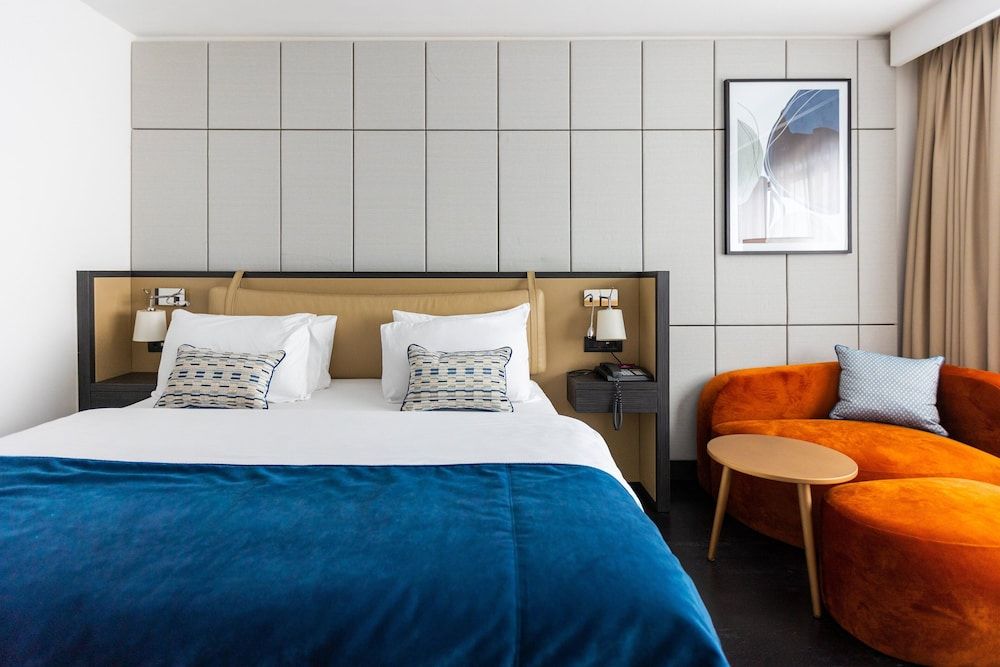 Standard Room, 1 King Bed