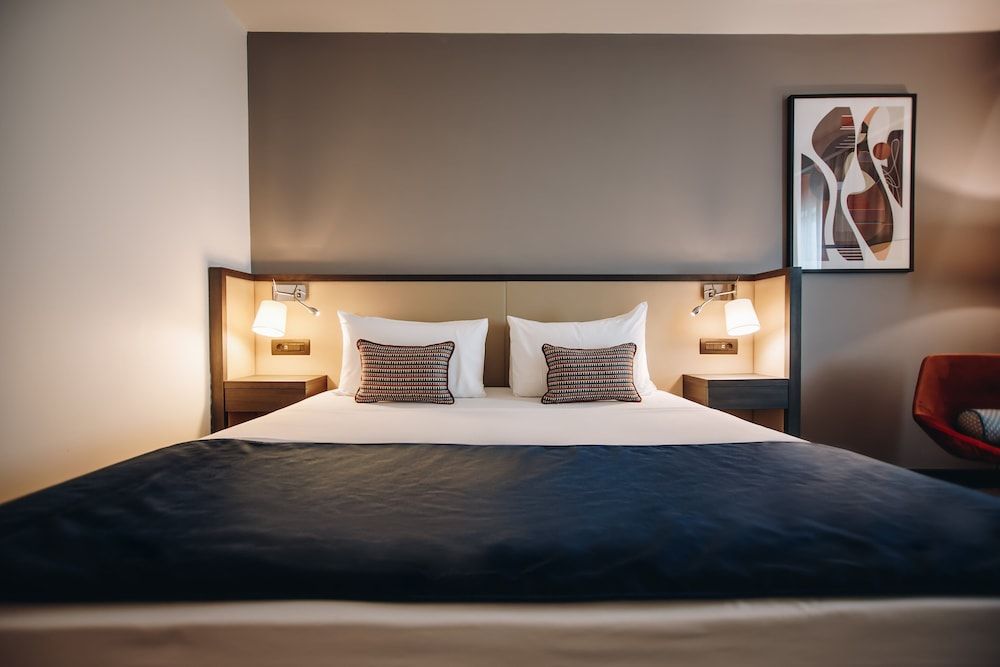 Standard Room, 1 Queen Bed, Accessible