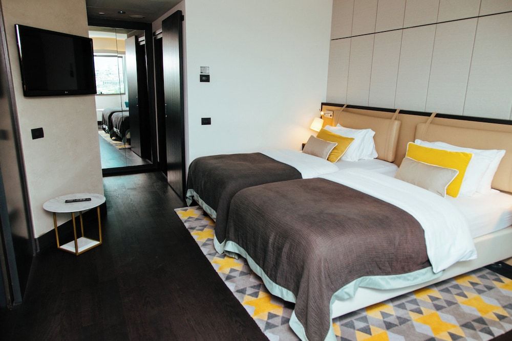 Suite, 2 Bedrooms (2 King beds)