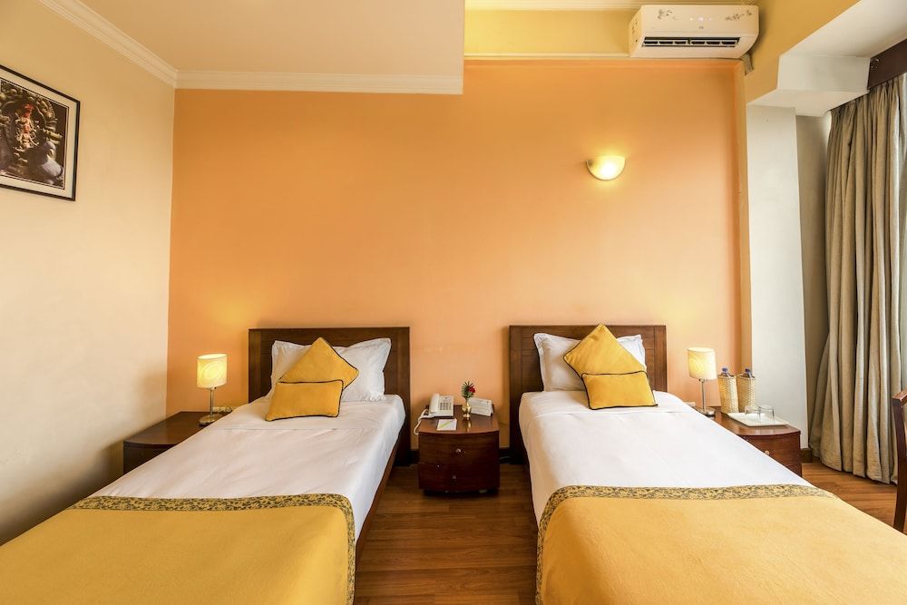 Airport Hotel Standard Double or Twin Room, 1 Bedroom, City View 3