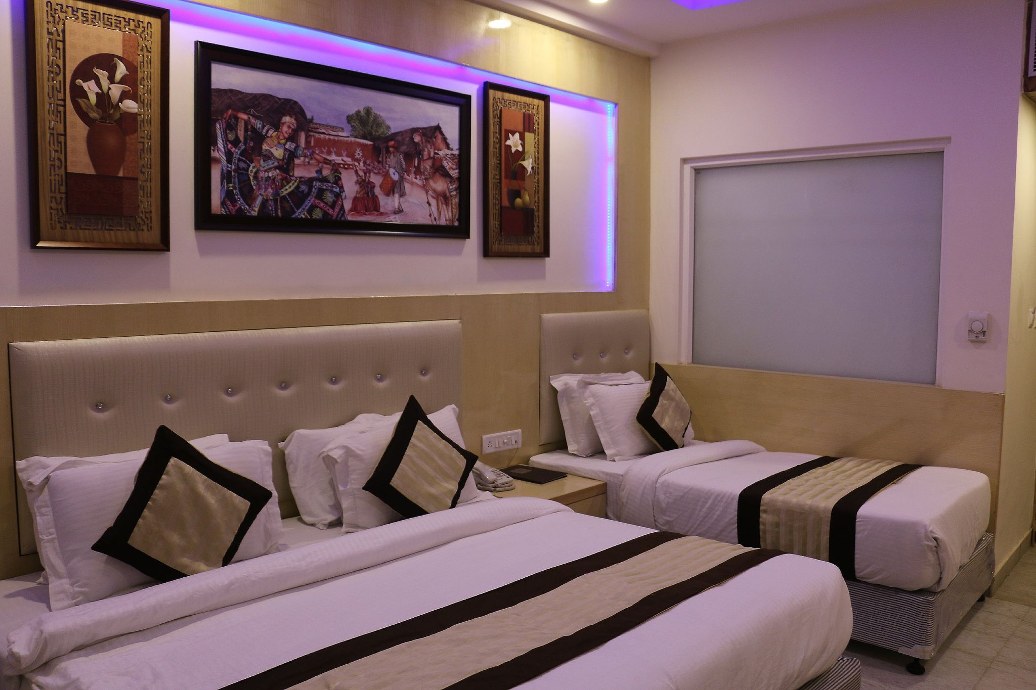 undefined Hotel All Iz Well 8