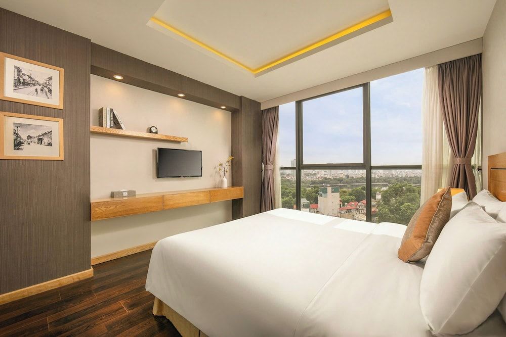 undefined Parkside Sunline Hotel 4