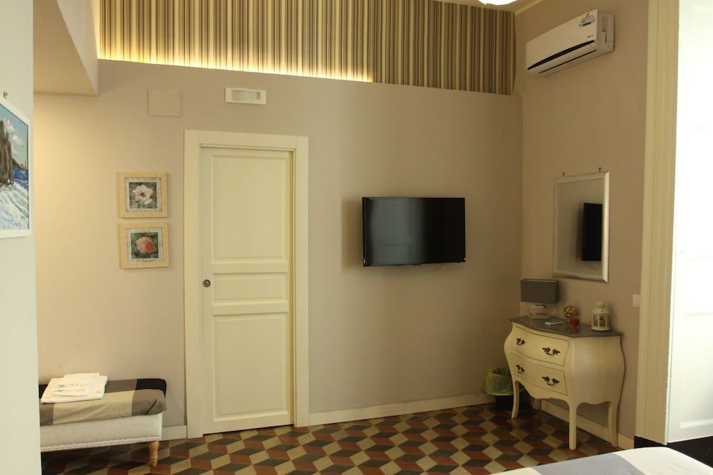 B&B Suite Cutelli Classic Double Room 9