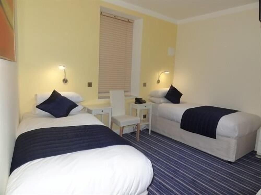 Twin Room, Ensuite ((Room 204))