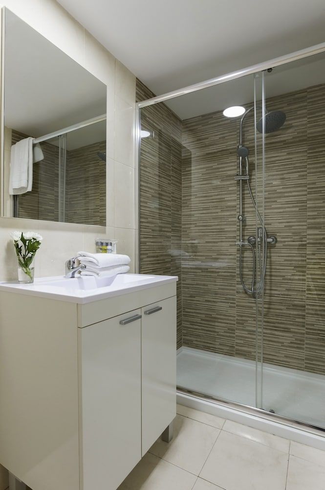 Boutique Urban Madrid Serrano Superior Double Room 15