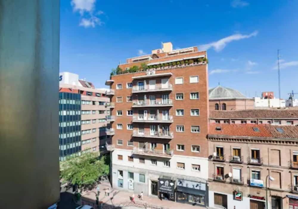 undefined Boutique Urban Madrid Serrano 5