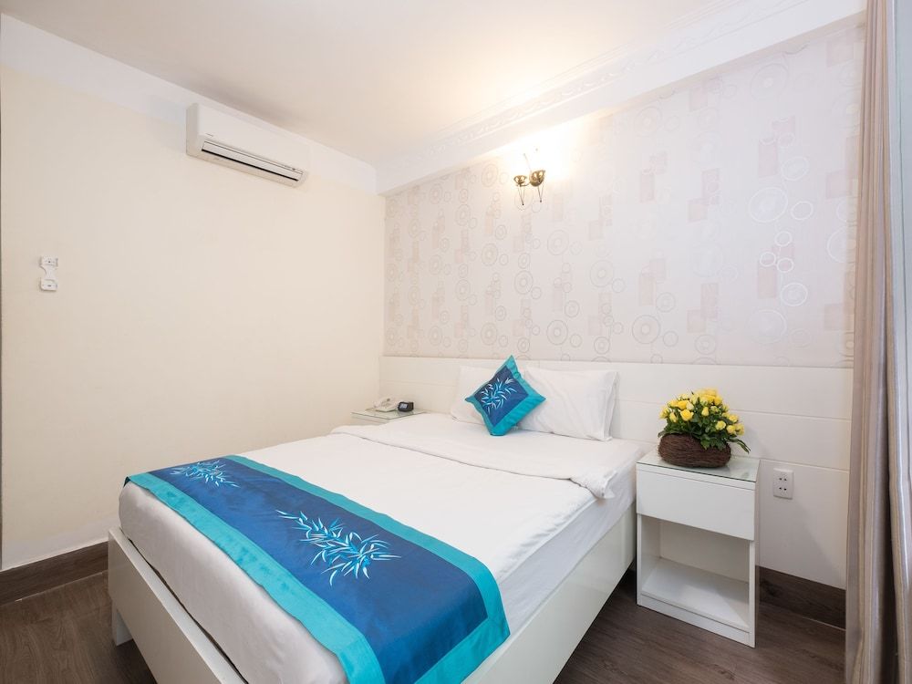 Deluxe Room (With Window)