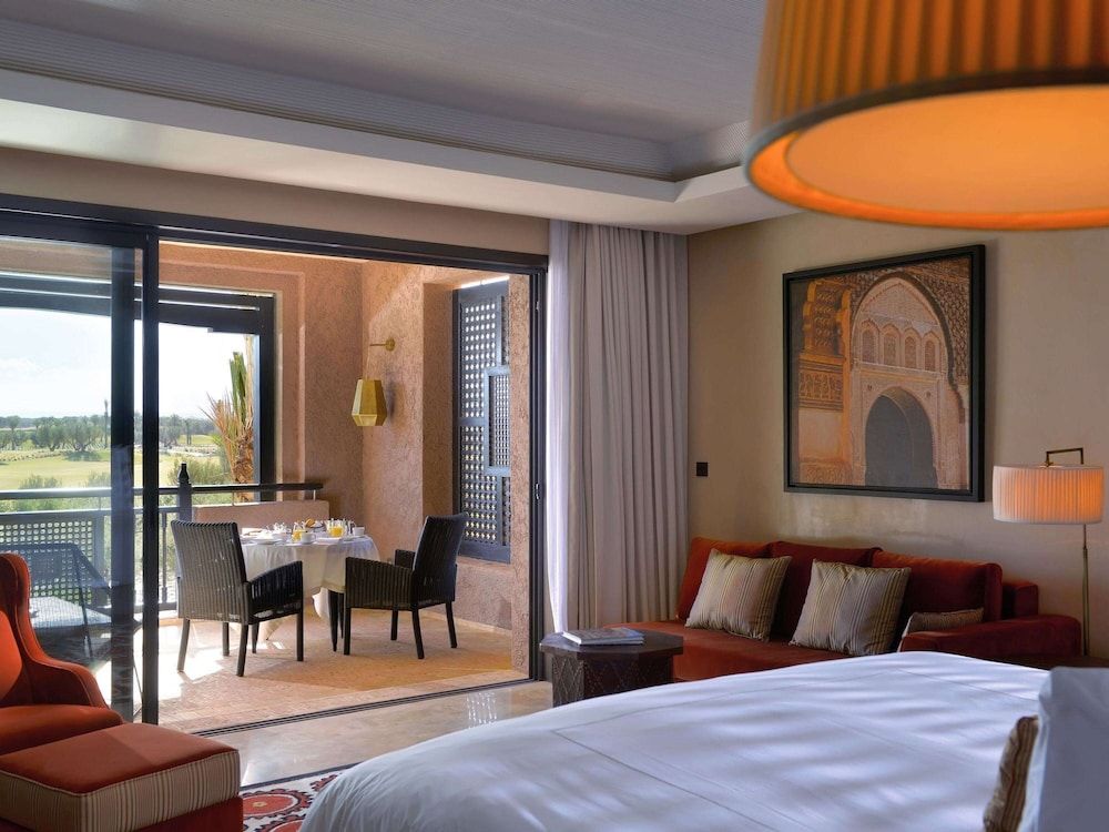 Deluxe Room Atlas View