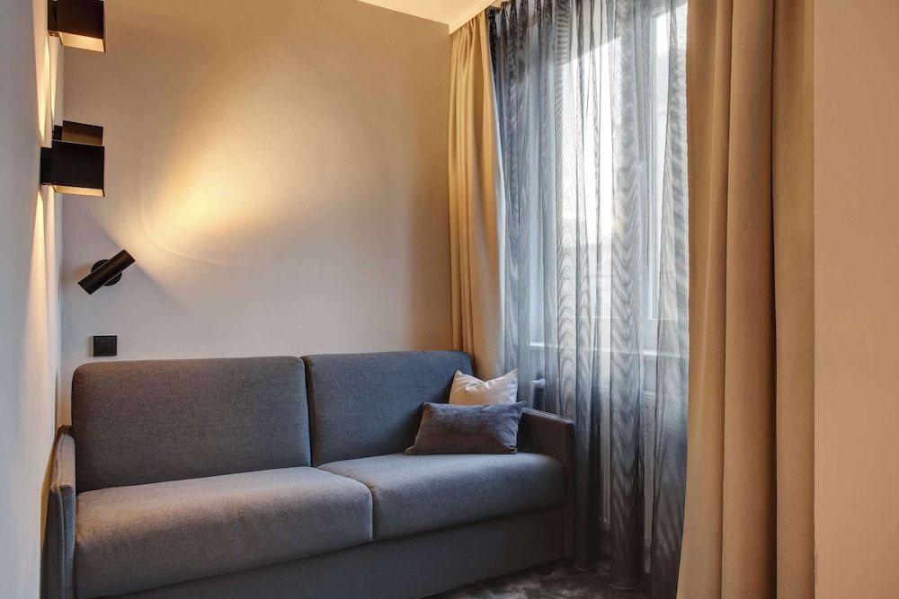 Vienna House Easy by Wyndham Hamburg Family Room 13