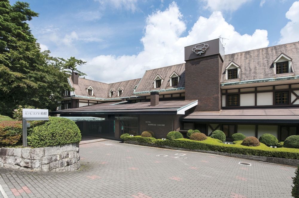 undefined Marroad Hakone